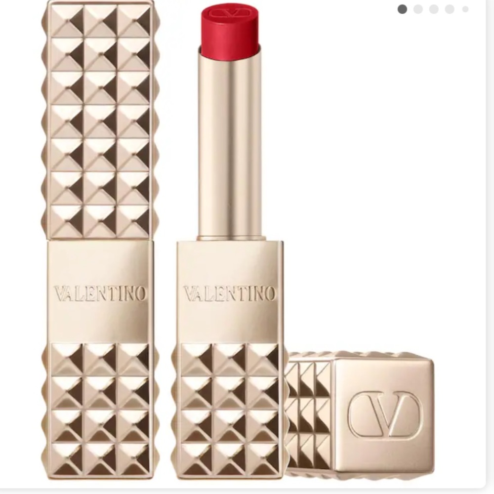 Valentino 200A Spike Valentino Buttery Matte Lipstick